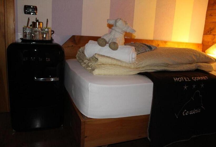 Camera Tripla Comfort, Meublé Gorret