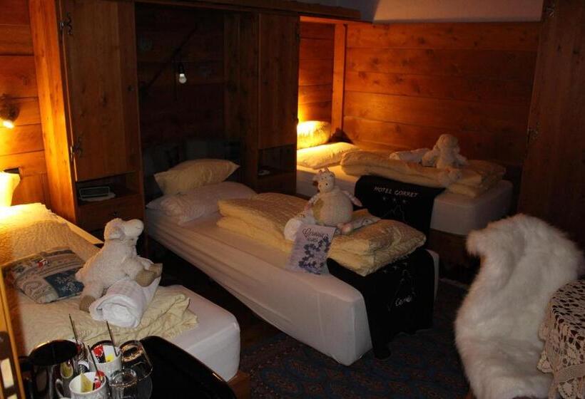 Camera Tripla Comfort, Meublé Gorret