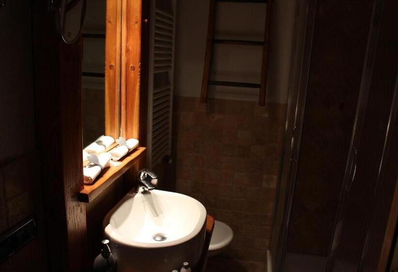 Quarto Superior, Meublé Gorret