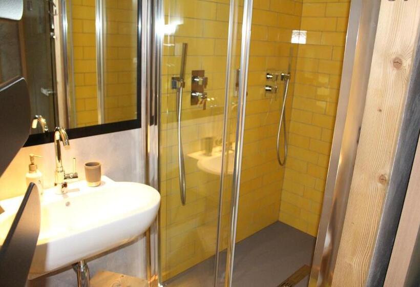 Quarto Superior, Meublé Gorret