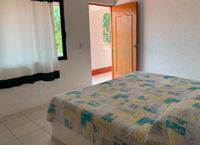 חדר פרמיום לארבעה, Puerto Villamar