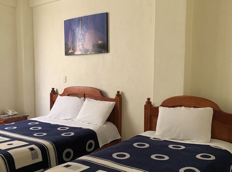 اتاق اکونومی, Renacimiento