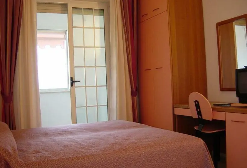 スタンダードルーム, Sileoni Dépendance Villa Antonio