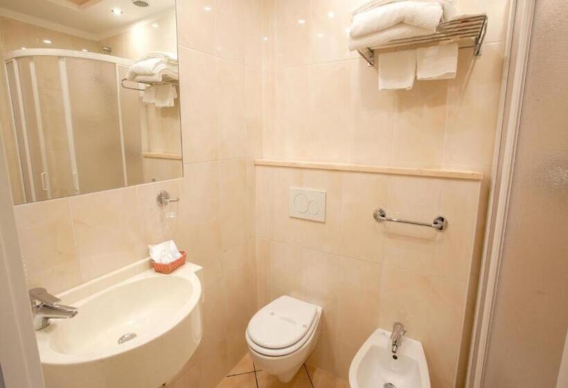 חדר סטנדרט יחיד, Sileoni Dépendance Villa Antonio