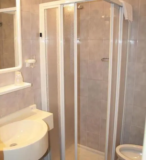 スタンダード４人部屋, Sileoni Dépendance Villa Antonio