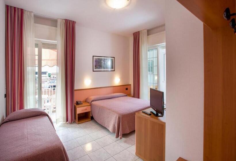 חדר סטנדרט לארבעה, Sileoni Dépendance Villa Antonio