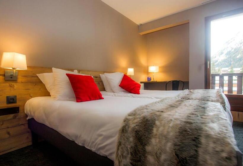 غرفة قياسية ثلاثية مزودة بشرفة, Sowell Family Valfrejus