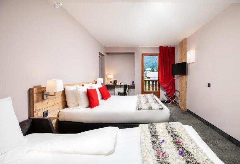 غرفة قياسية ثلاثية مزودة بشرفة, Sowell Family Valfrejus