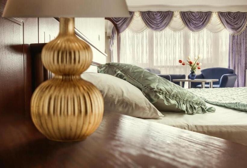 اتاق استاندارد, King