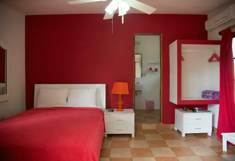 اتاق استاندارد, Contadora Island Inn