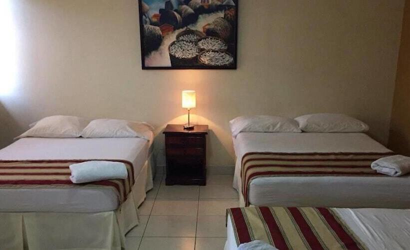 اتاق استاندارد سه نفره, Hostal Don Guillermo