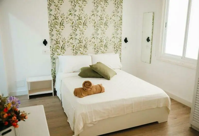 Perhehuone, Parigi Hotel Bed And Breakfast