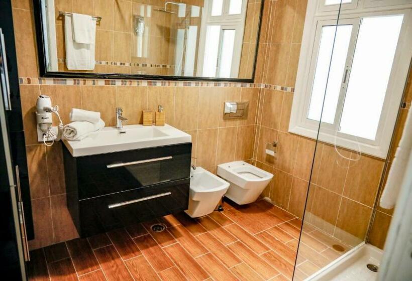 غرفة عائلية, Parigi Hotel Bed And Breakfast