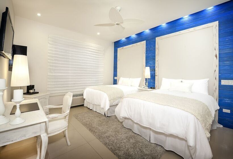 اتاق استاندارد با 2 تخت دوبل, Elements Hotel Boutique
