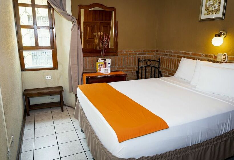 اتاق استاندارد یک نفره, Astor