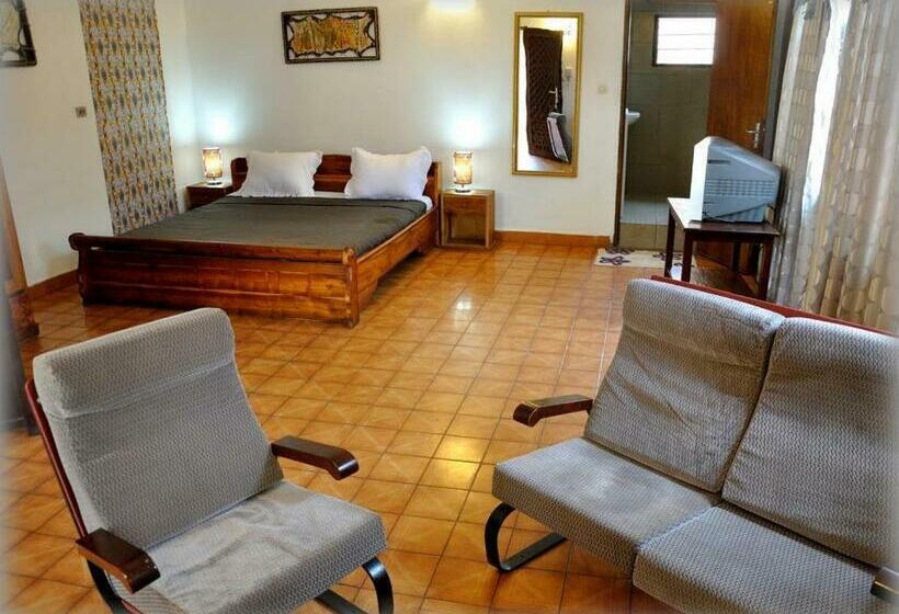 Standard Triple Room with Terrace, Aurore Lome