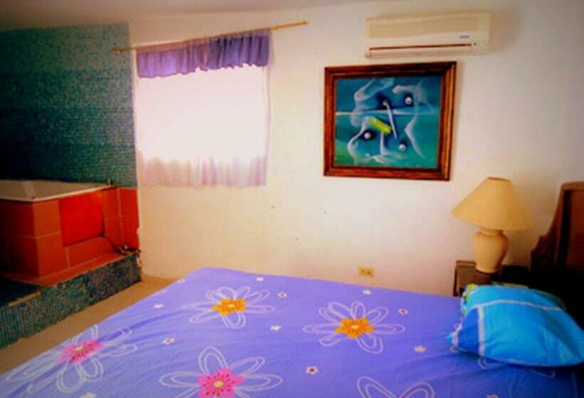 חדר סופריור, Castello Italiano