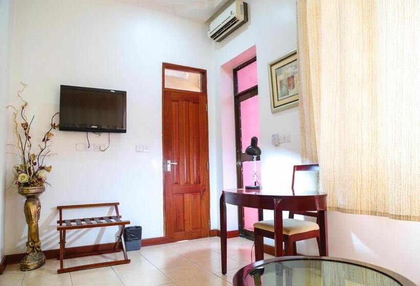 اتاق لوکس با تخت بزرگ, De Mag Deluxe