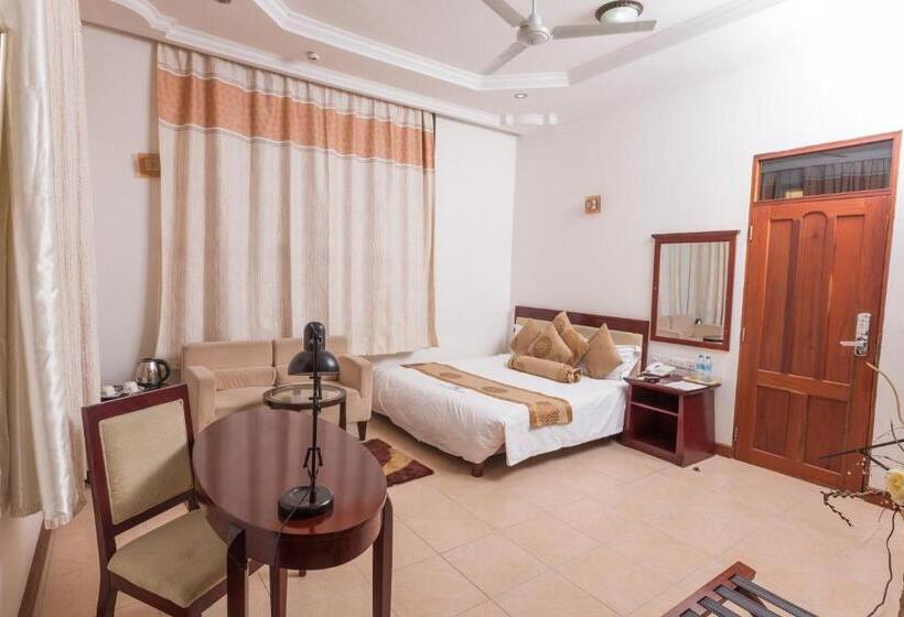 اتاق لوکس با تخت بزرگ, De Mag Deluxe