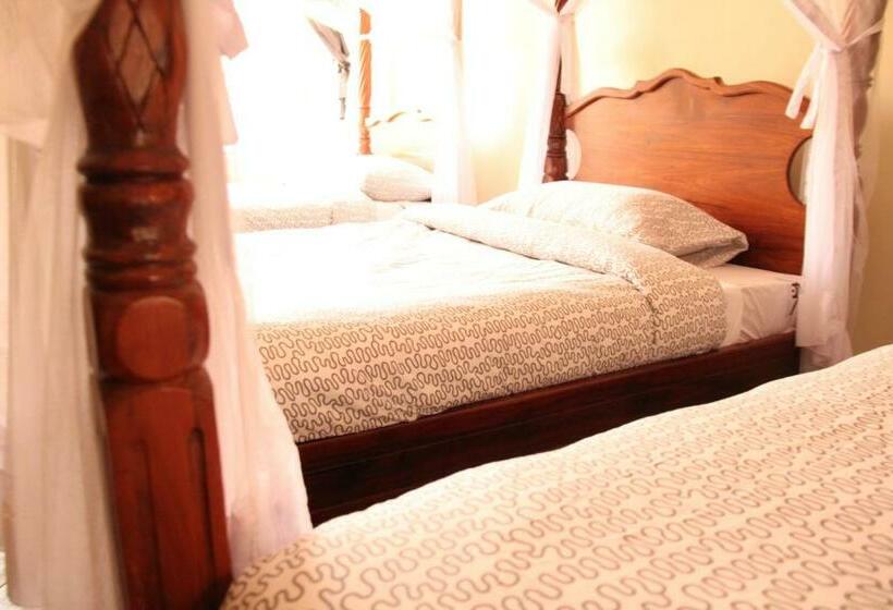 اتاق استاندارد سه نفره, East Point Hotel Moshi