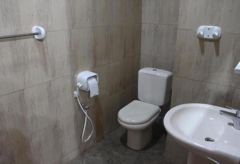 اتاق استاندارد, East Point Hotel Moshi