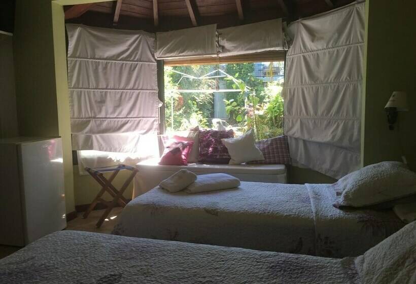 غرفة قياسية ثلاثية, El Jardin