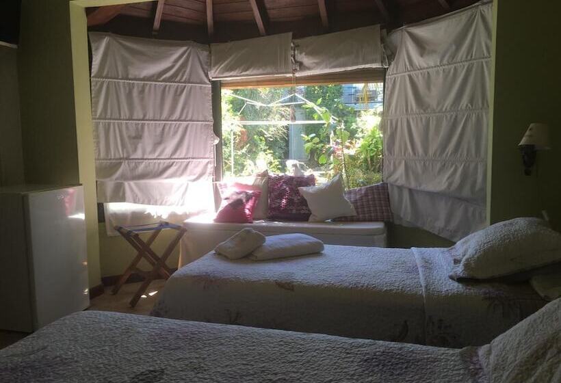 غرفة قياسية ثلاثية, El Jardin