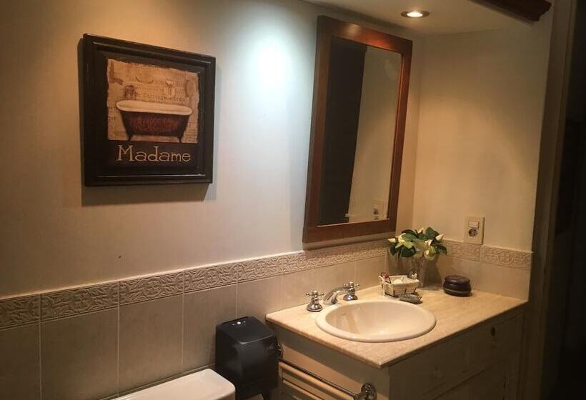 اتاق استاندارد یک نفره, El Jardin