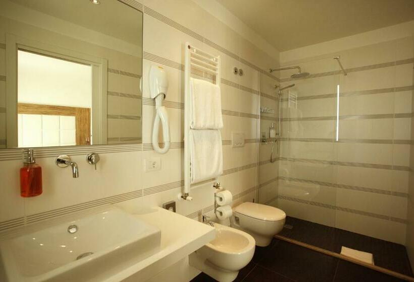 スタンダードトリプルルーム, Fantasy