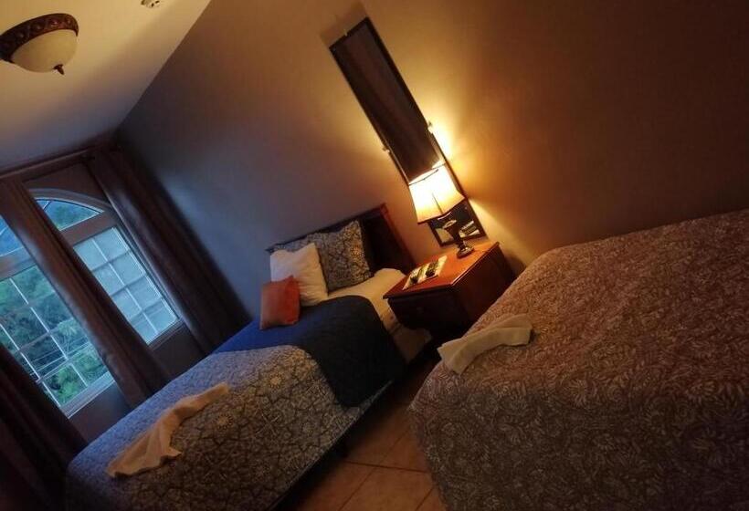 غرفة قياسية سرير مزدوج, La Casa De La Abuela