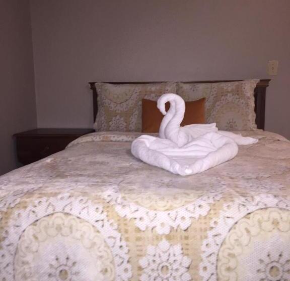 غرفة قياسية ثلاثية, La Casa De La Abuela