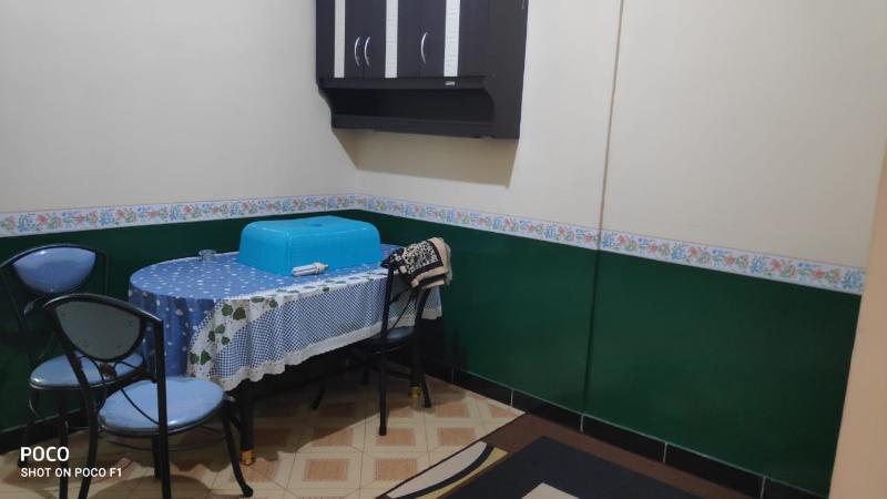 غرفة قياسية, La Casa De La Abuela