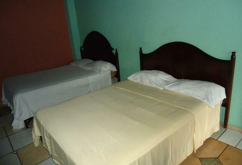 اتاق استاندارد, Los Andes Tegucigalpa