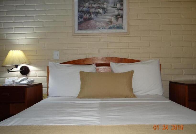 اتاق استاندارد یک نفره, Mac Arthur