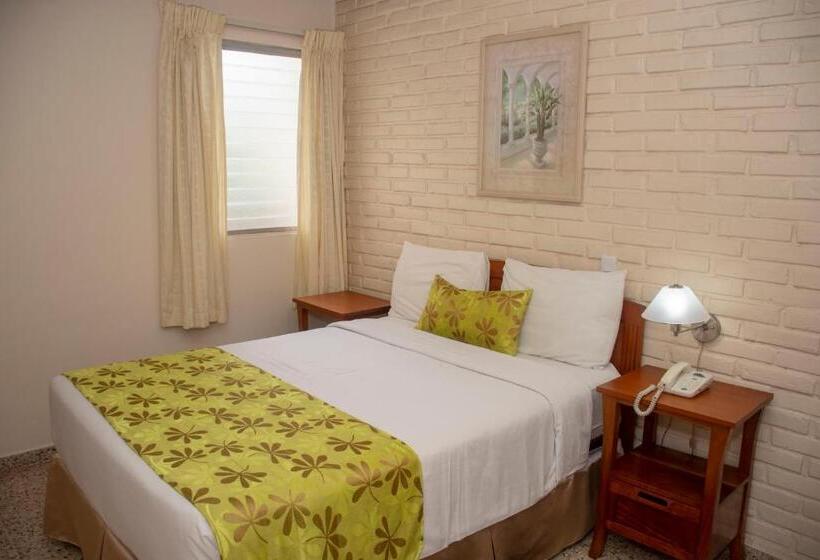 اتاق راحتی یک تخته, Mac Arthur