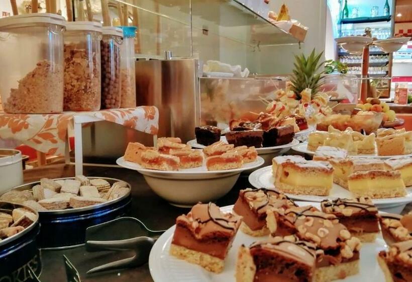 חדר סופריור עם מרפסת, Ristorante Cigno