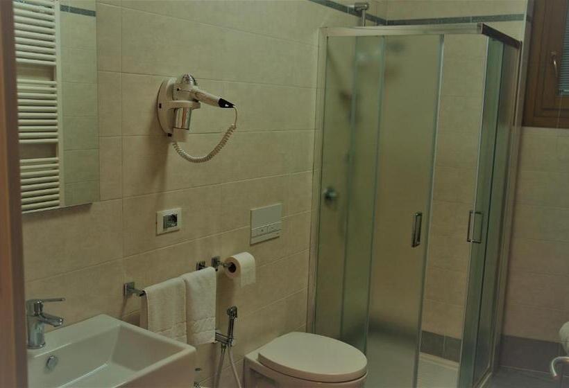 חדר סופריור עם מרפסת, Ristorante Cigno