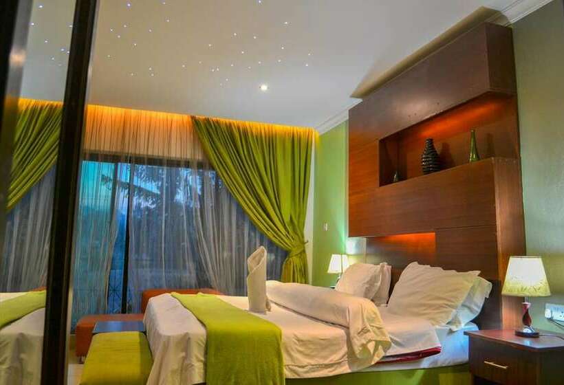 غرفة سوبيريور, The Walkgard Transit