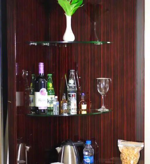 سوییت اجرایی, Tiffany Diamond Hotels Mtwara