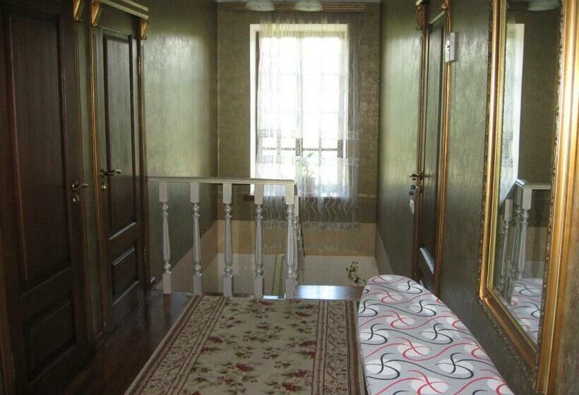 Номер Стандарт Трехместный, Guesthouse Grand Canyon