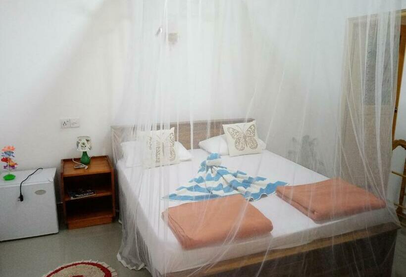 Quarto Deluxe, Littleadems View