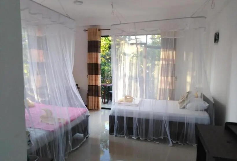 Deluxe Zimmer mit Balkon, Littleadems View