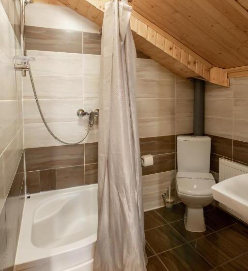 Camera Tripla Economy, Altair