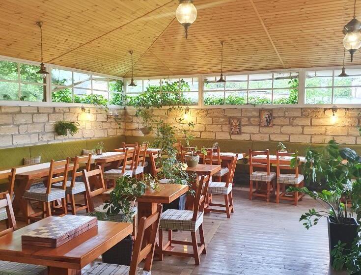 آپارتمان 1 خوابه, Churchill Inn