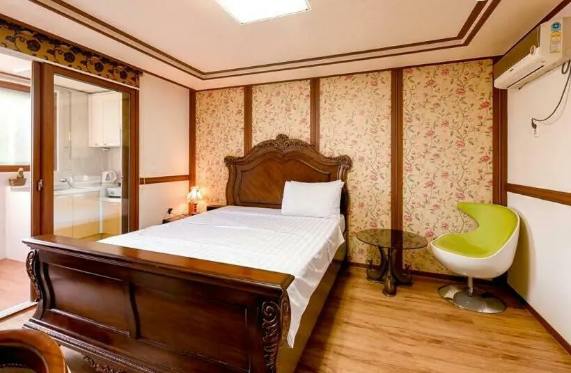 スタンダードルーム, Hillstay Residence