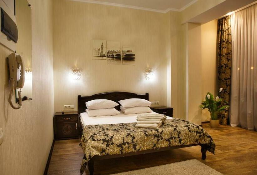 Quarto Estandar, Misteriya
