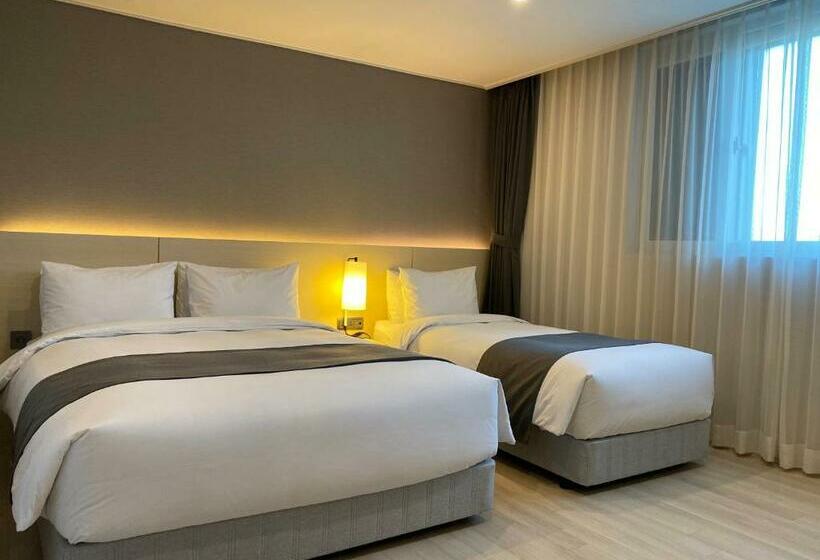 Номер Стандарт, New Donghae Tourist