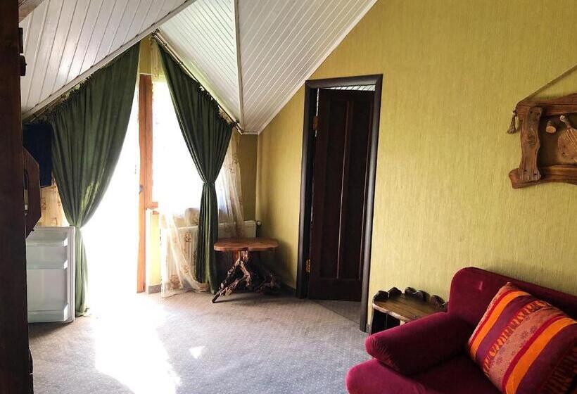 اتاق خانوادگی, Silveroks