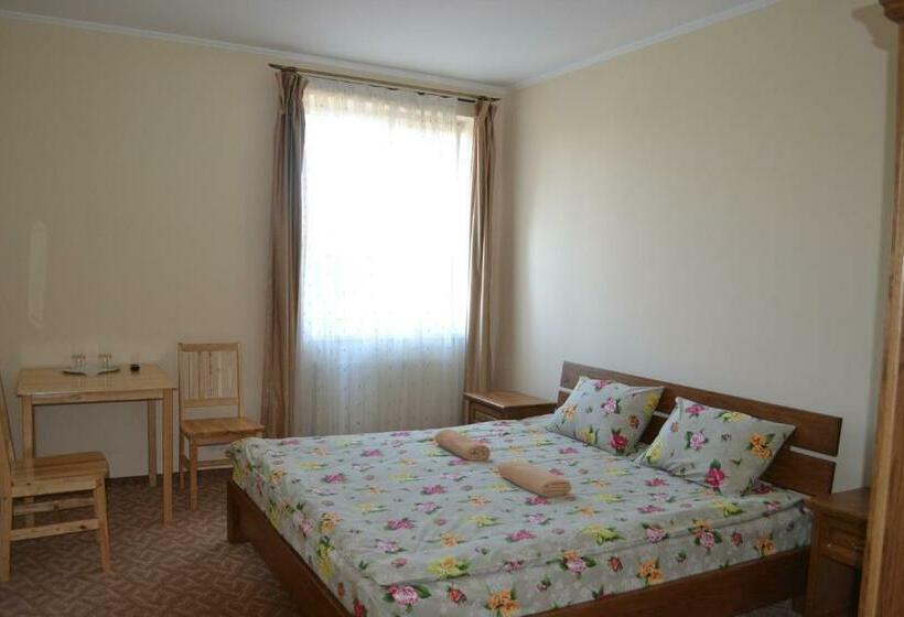 اتاق استاندارد, Tonal