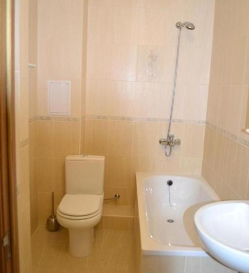 اتاق استاندارد, Tonal